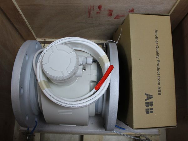 Spot sales ABB FEP321-200H1A1A1B0A1A2A1A0 ProcessMaster FEP300 Electromagnetic flowmeter